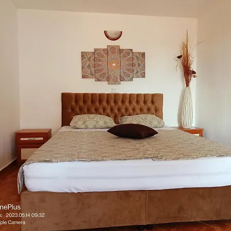 Moni 85 Family House * Sozopol