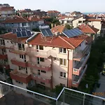Moni 85 Family House 4* Sozopol